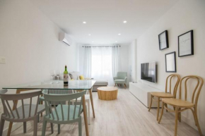 Amplio y moderno apartamento en el centro Granada